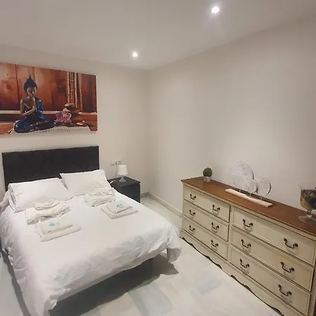 Apartment Lyrioshomes Treboles *