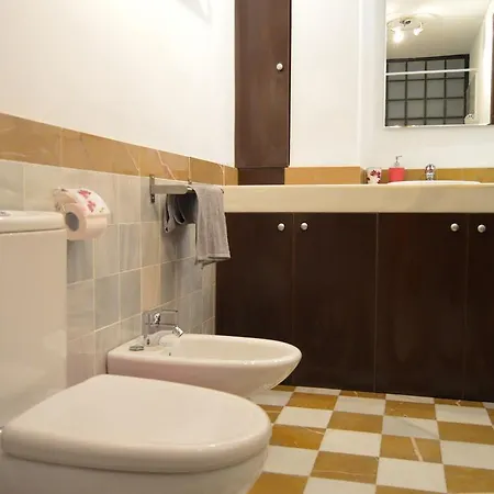 Apartment Lyrioshomes Treboles Malaga